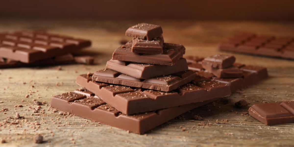 FDA Raises Risk Level to Maximum for Chocolate Recall Across 9 States