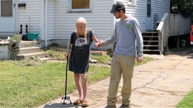 Kansas Influencer SB Mowing’s $750K Fundraiser Supports Elderly Homeowner Hit with Overgrown Lawn Fine