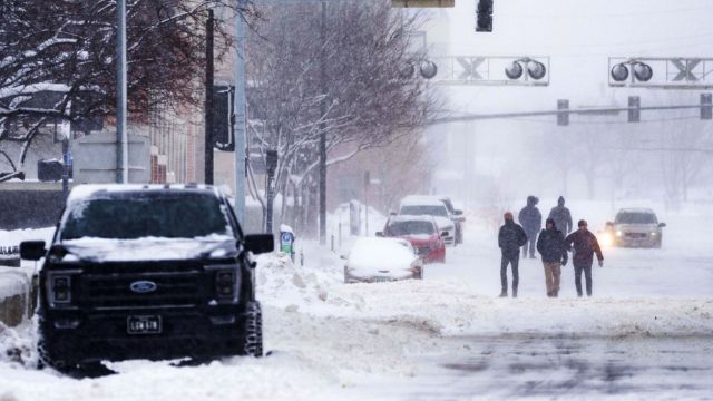 Winter Storm Threatens Texas with Snow and Ice, Could Reach Florida