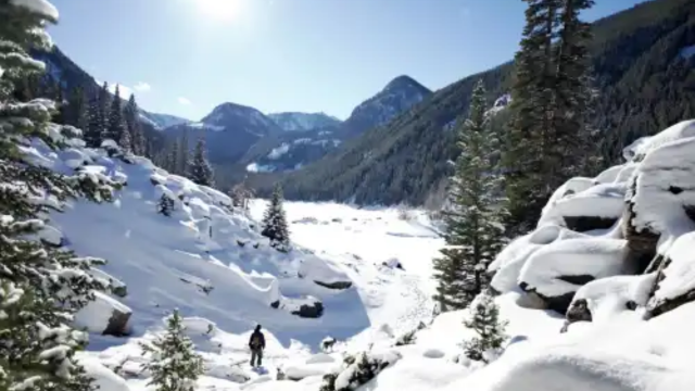 Discover Wyoming’s Most Romantic Hiking Trail for a Valentine’s Day Escape