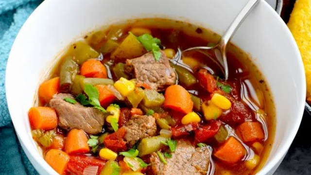 Flavor-Packed Vegetable Beef Soup Recipe for Cozy Nights