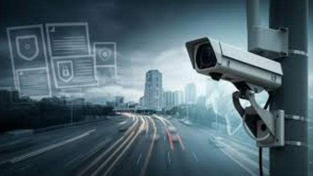 Florida’s Red-Light Cameras: Balancing Safety, Privacy, and Revenue Concerns