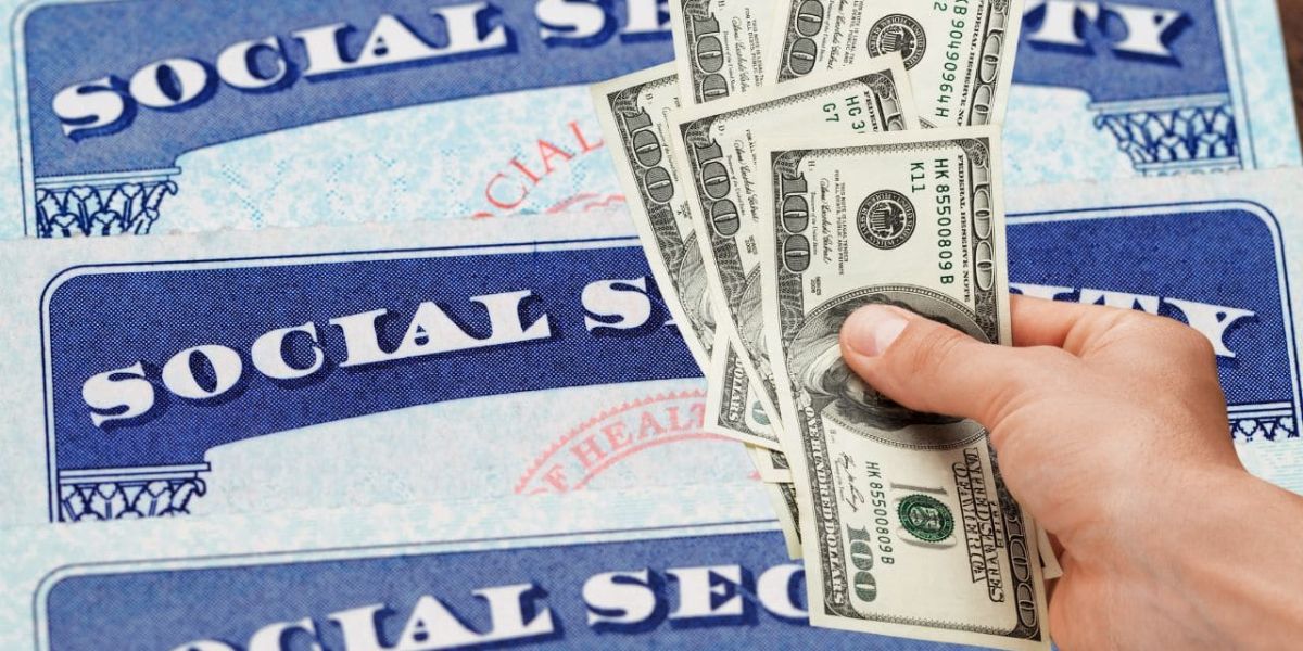 Social Security Payment Jump Get From $1,600 to $4,018 with These Tips